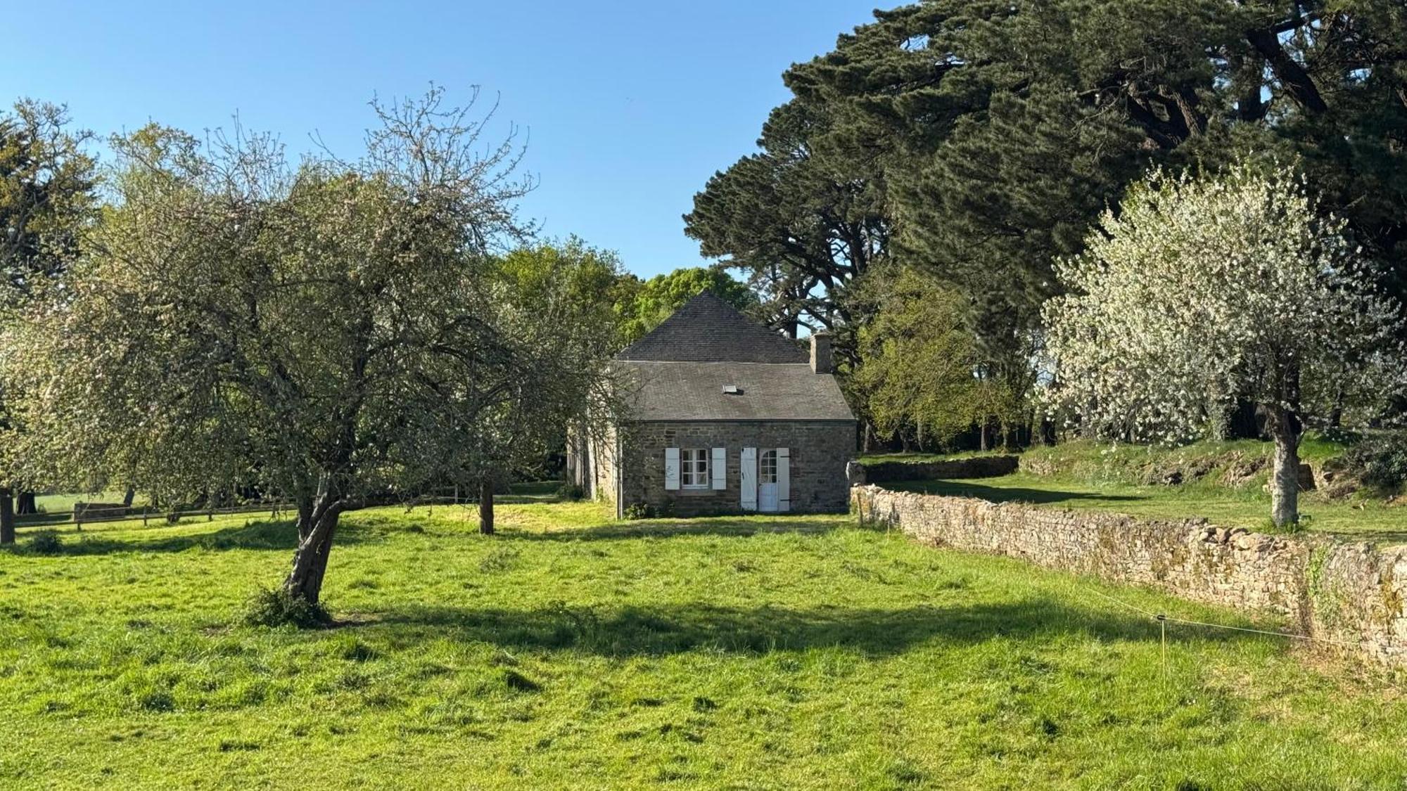 Gite De Couple Cosy Avec Vue Sur Chateau Tremohar - Golfe Du Morbihan, 20 Min De Vannes Berric Kültér fotó
